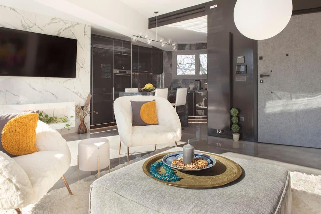 Apartamento Luxury Acropolis View Apartment-living Stone Black Pearl Atenas