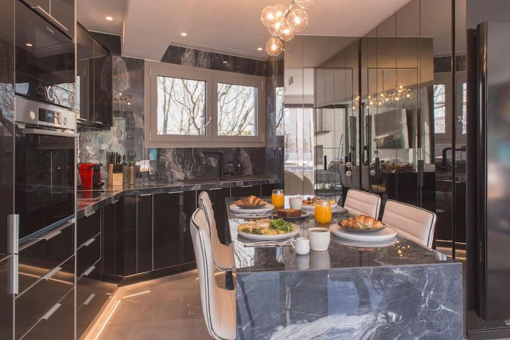 Apartamento Luxury Acropolis View Apartment-living Stone Black Pearl *